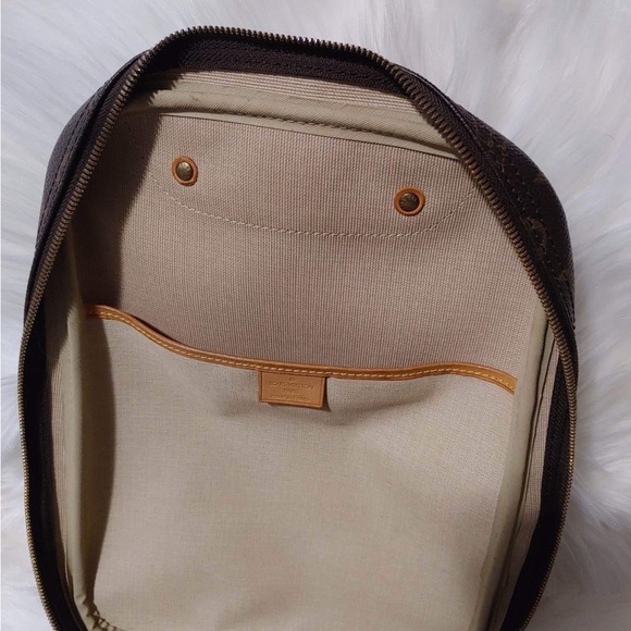 Authentic Louis Vuitton Brown Monogram Canvas Excursion Shoe Travel Bag - Picture 6 of 12